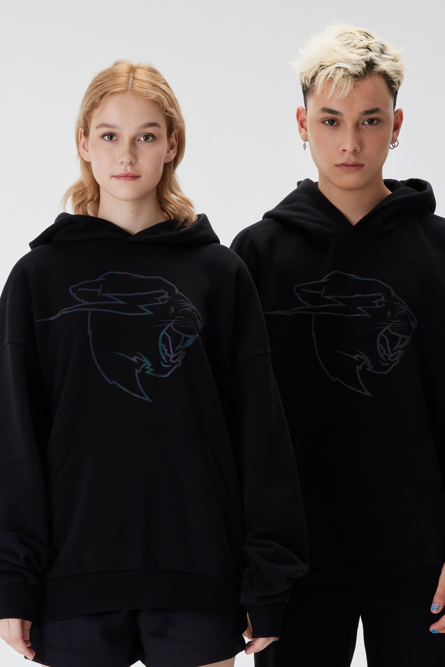 REFLECTIVE PANTHER HOODIE - BLACK