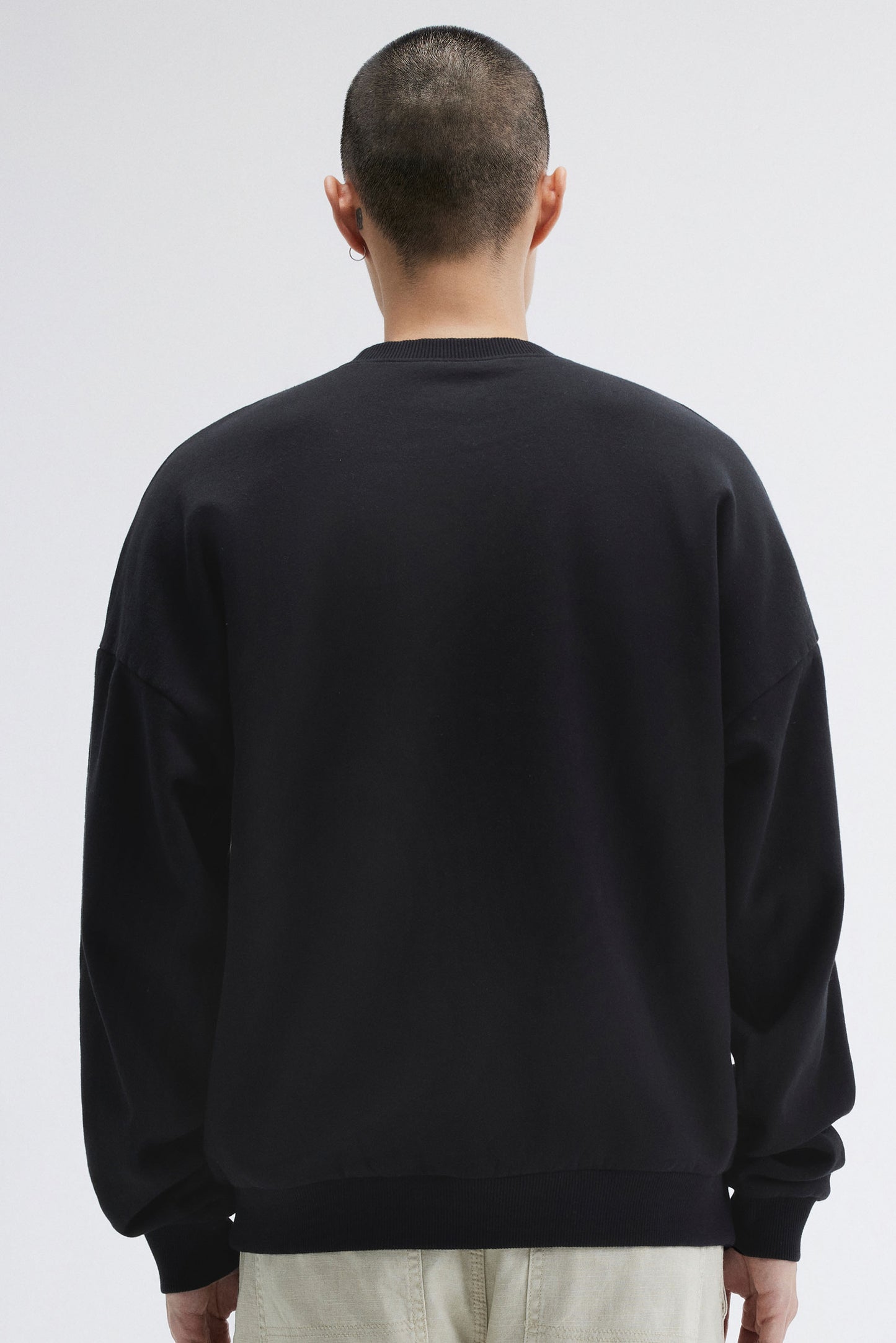 EMBOSSED PANTHER CREWNECK SWEATSHIRT - BLACK