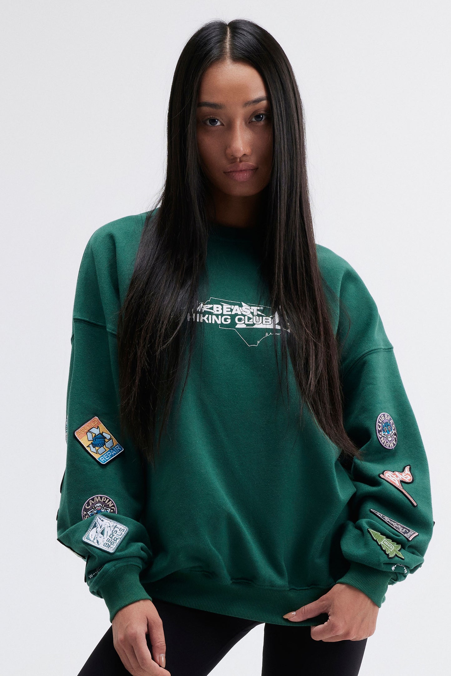 HIKING CLUB CREWNECK SWEATSHIRT - GREEN