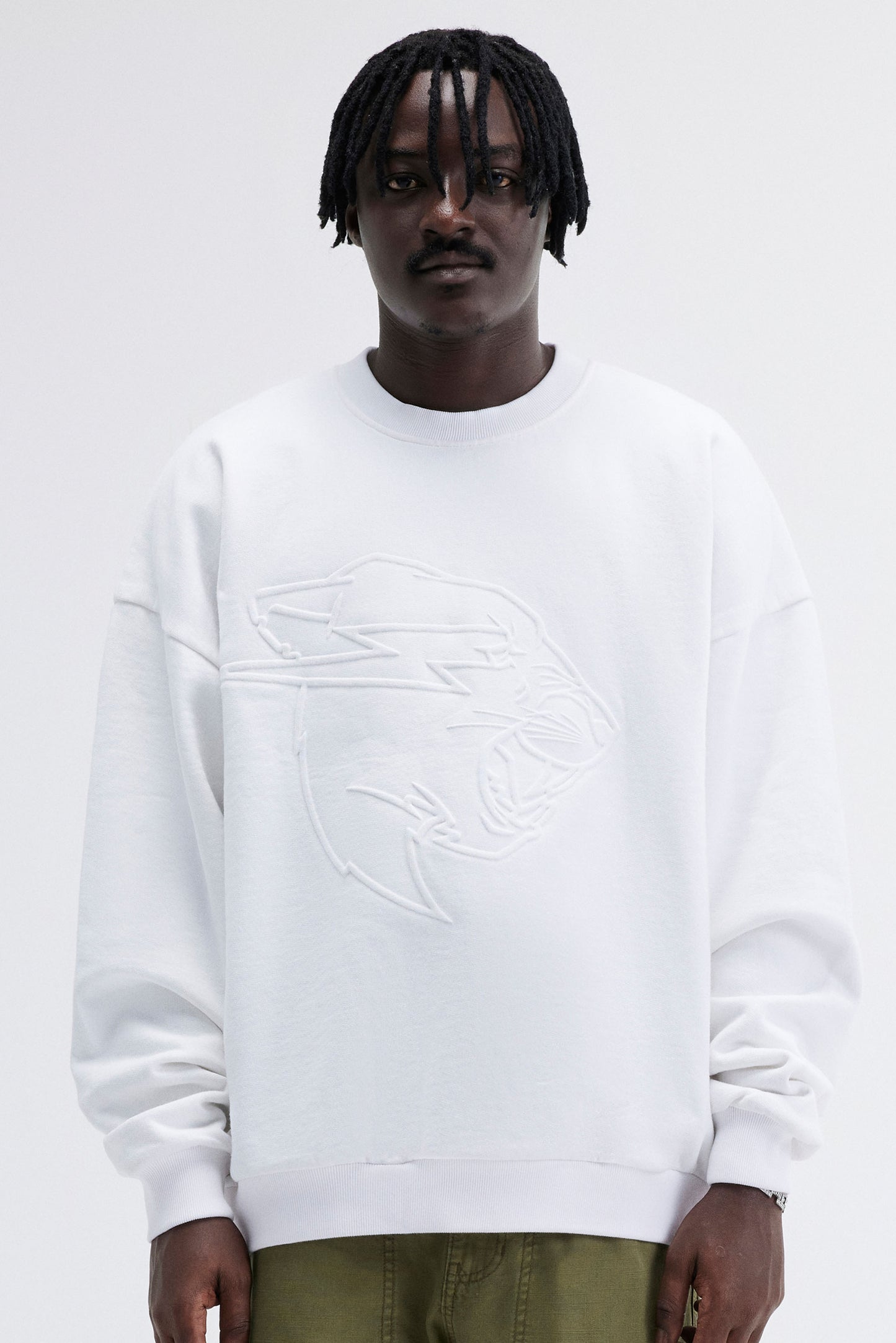 EMBOSSED PANTHER CREWNECK SWEATSHIRT - WHITE