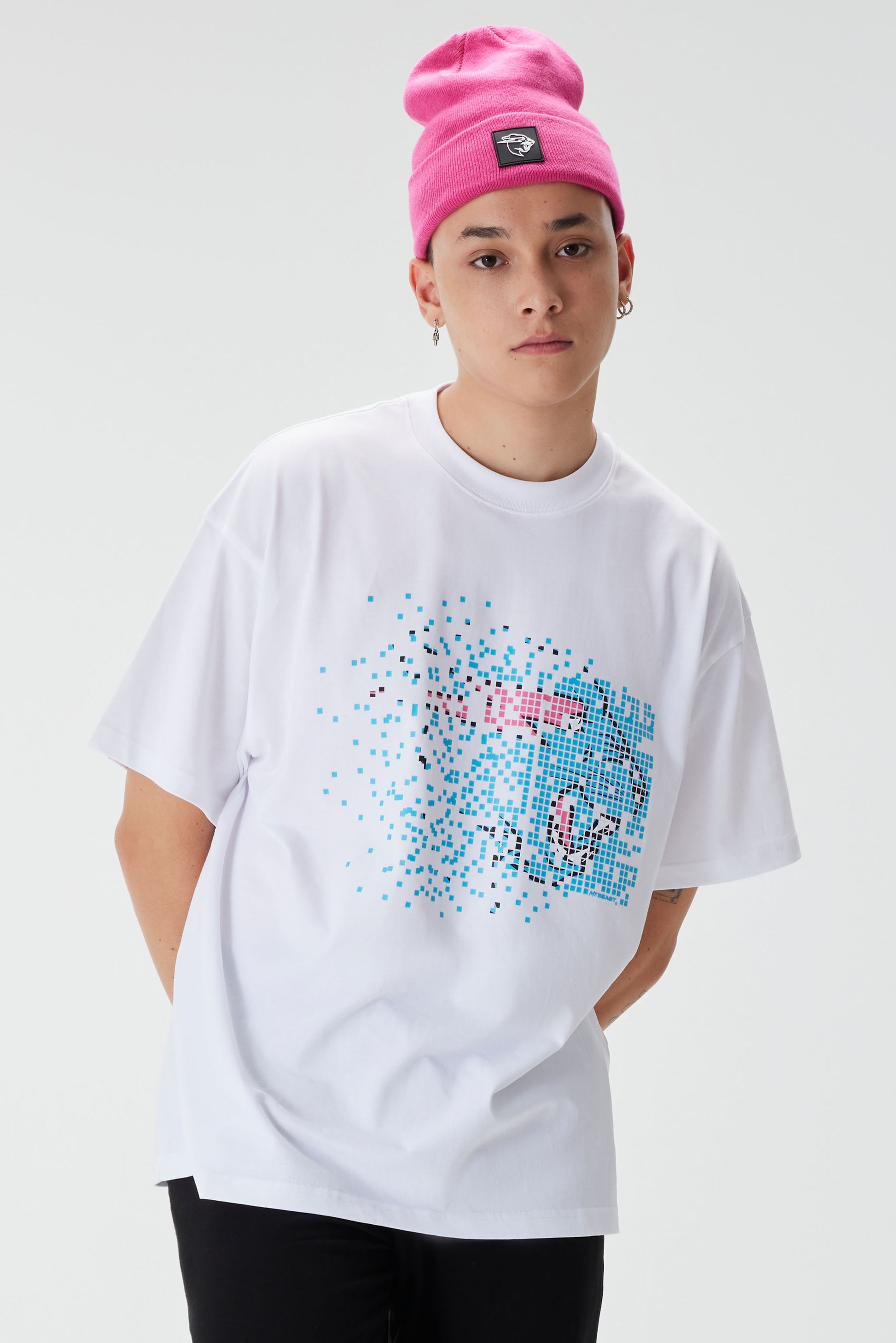 DATABLOCKER S/SLEEVE TEE - WHITE - MrBeast.store