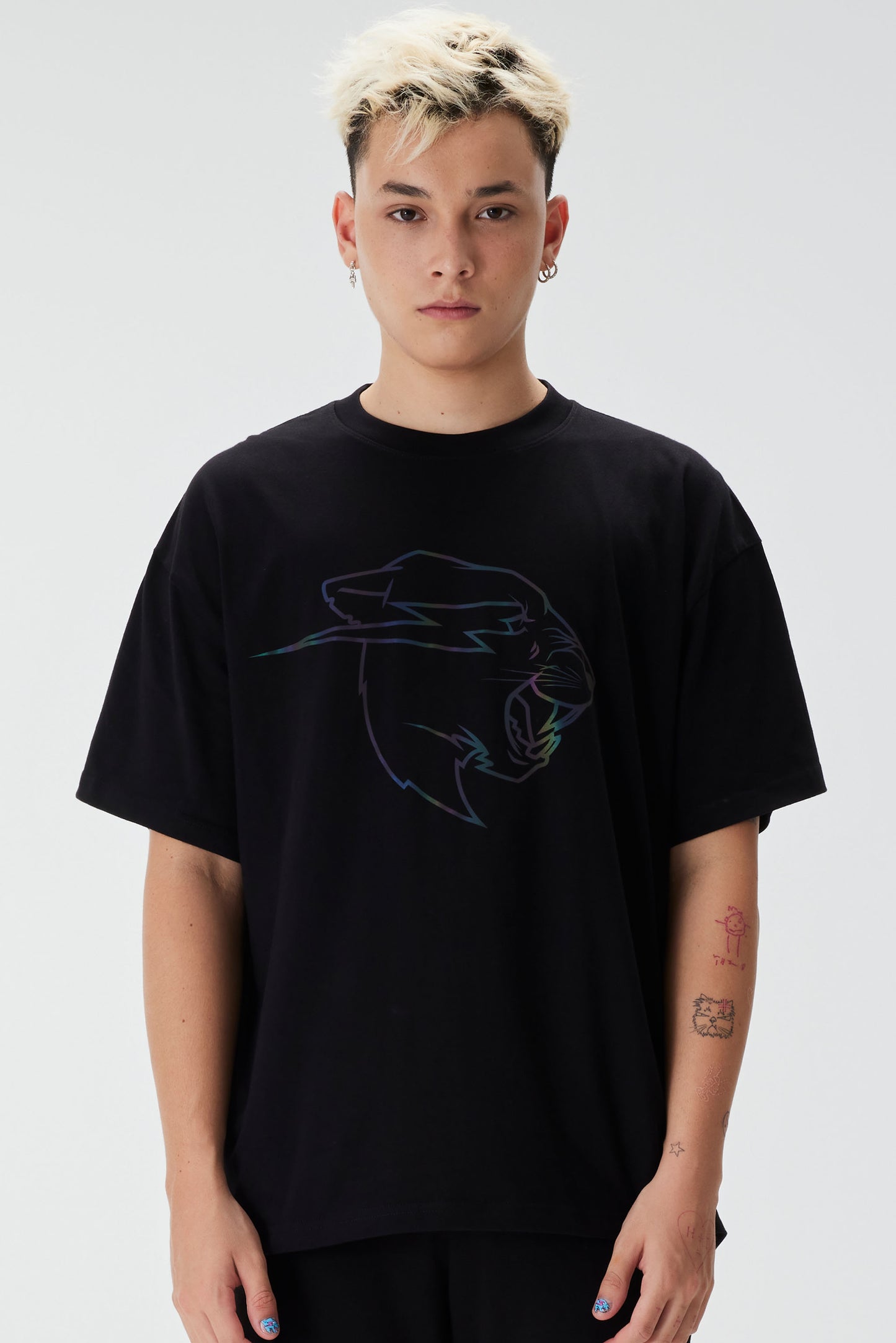 REFLECTIVE PANTHER S/SLEEVE TEE - BLACK