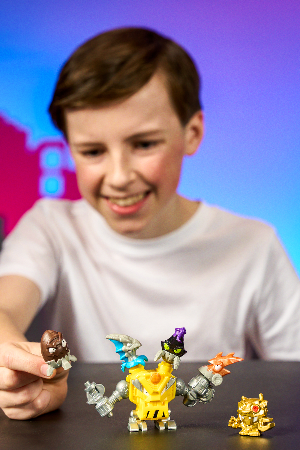 MrBeast Lab Swarms Lab Pack - MEGA-TECH Series, 6 Pack