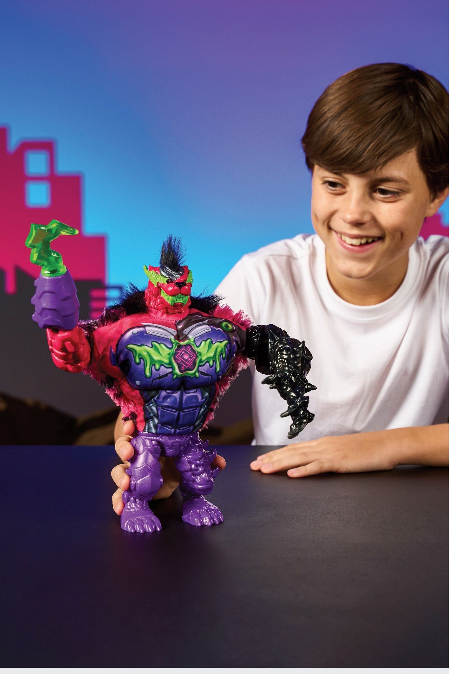 MrBeast Lab MEGA Mutator - MEGA-TECH Series, 9-Inch Figure