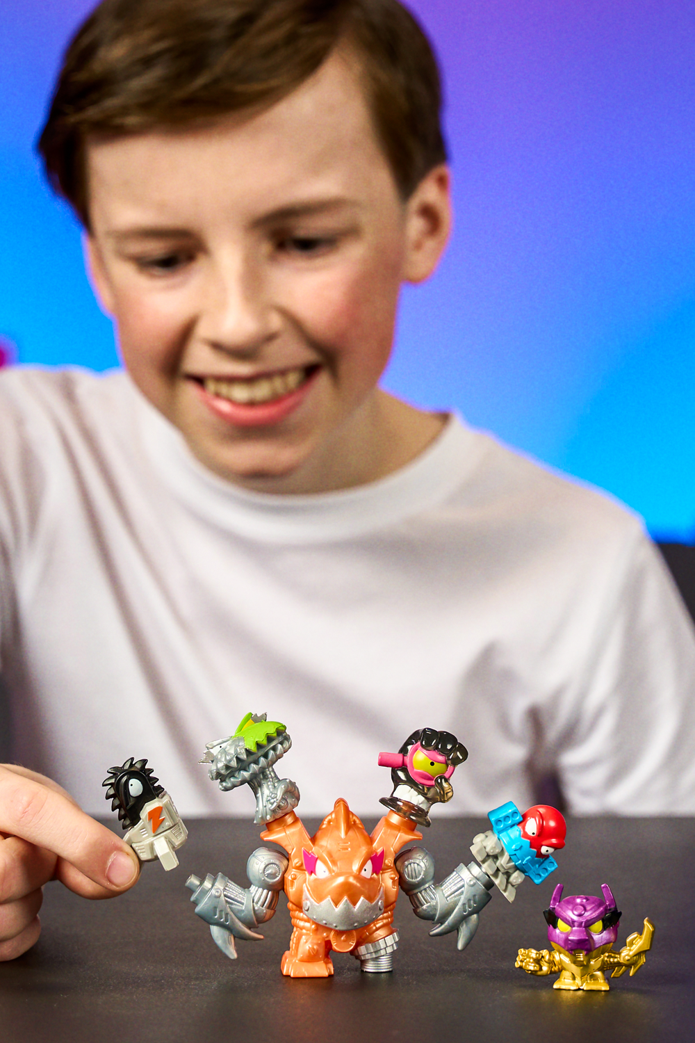 MrBeast Lab Swarms Lab Pack - MEGA-TECH Series, 6 Pack