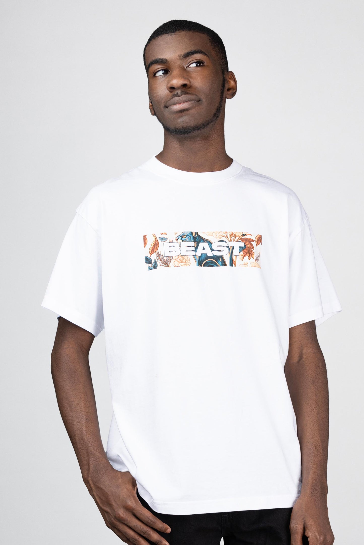 EXOTIC CLASSIC LOGO TEE - WHITE