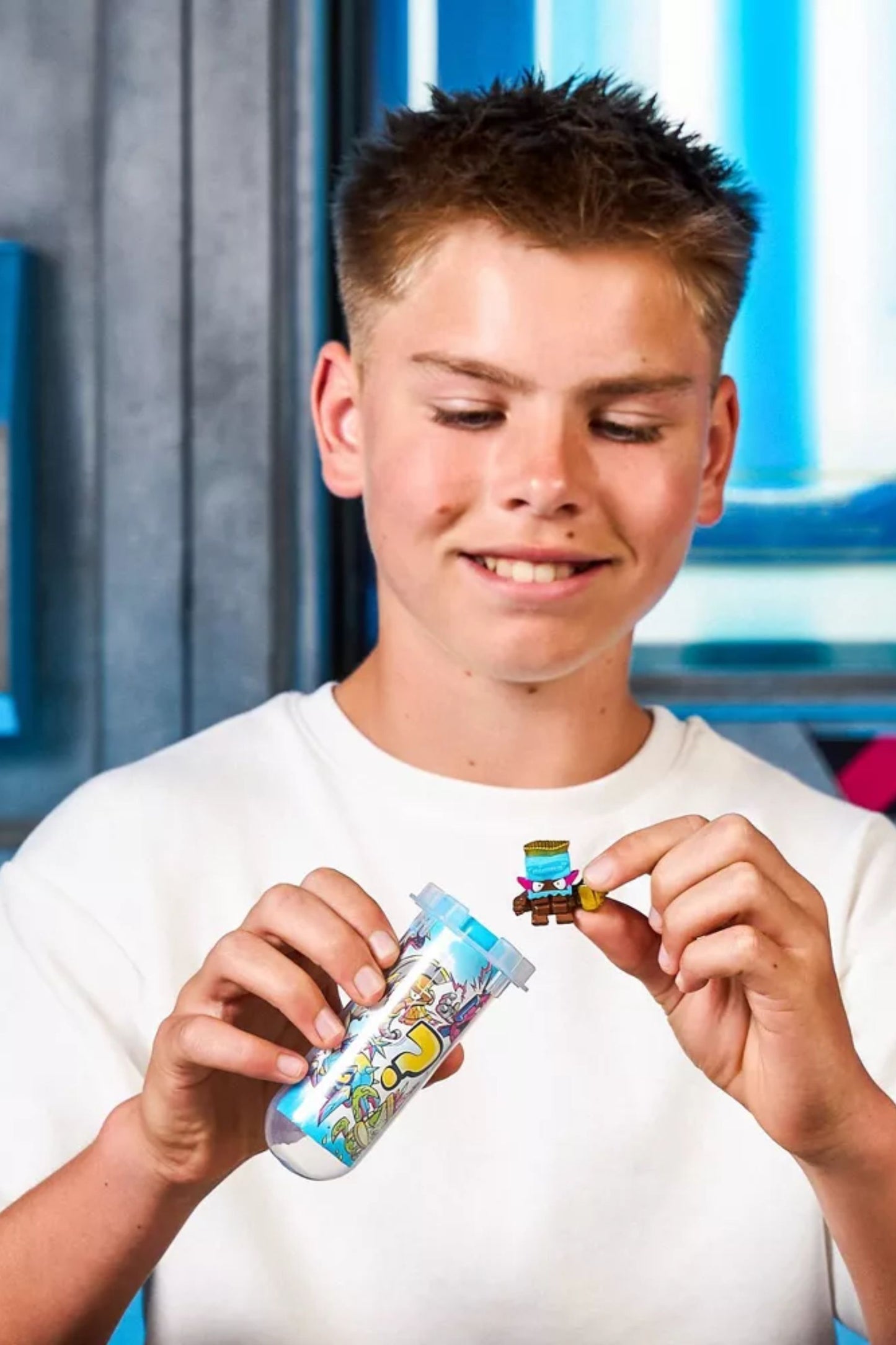 MrBeast Lab Swarms Lab Pack - Battle Fusion Series, 6 Pack